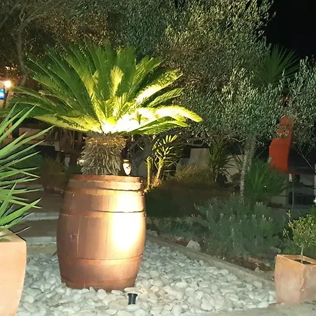 House Oliva With Private Pool And Large Garden