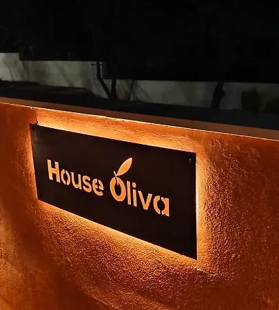 House Oliva With Private Pool And Large Garden Casa de Férias