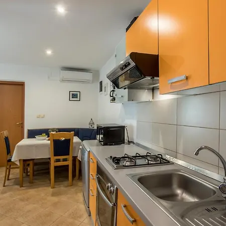 House Oliva With Private Pool And Large Garden