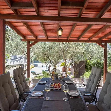 Casa de Férias House Oliva With Private Pool And Large Garden