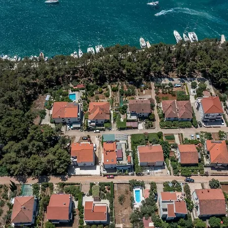 House Oliva With Private Pool And Large Garden *